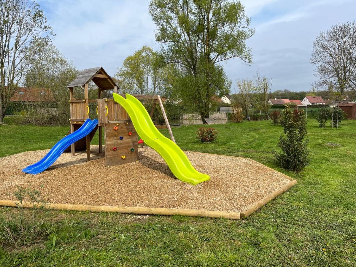 Vila Domaine Des Galinaces Roulotte La Roussette 2-4P Marigny-les-Reullee Exteriér fotografie